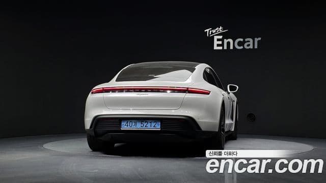 Porsche 타이칸 базовый, 2023 4