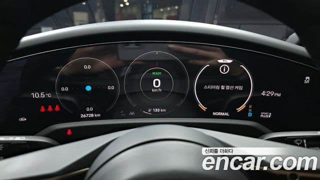 Porsche 타이칸 базовый, 2023 8