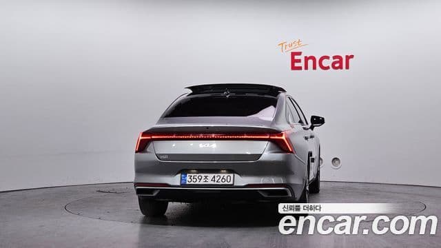 Kia K8 Prestige(арендный автомобиль), 2022 4