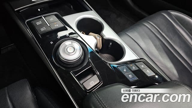 Kia K8 Prestige(арендный автомобиль), 2022 9