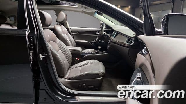 Kia All New K7 Special, 2018 10