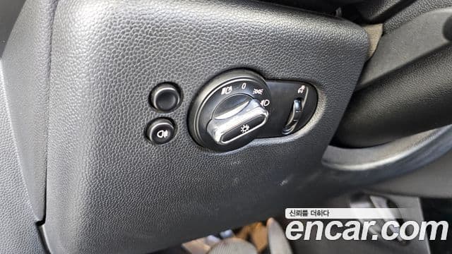 Mini Cooper кабриолет 3세대, 2022 19