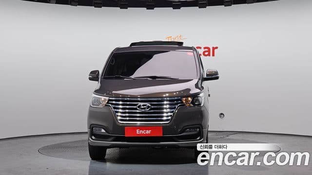 Hyundai The / новый New Grand Starex Exclusive, 2021 3
