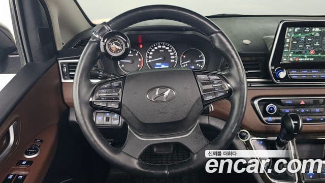 Hyundai The / новый New Grand Starex Exclusive, 2021 13