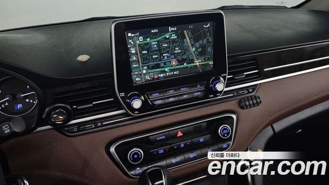 Hyundai The / новый New Grand Starex Exclusive, 2021 14