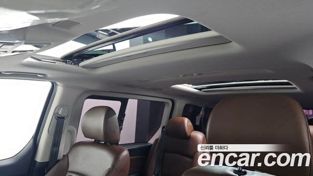 Hyundai The / новый New Grand Starex Exclusive, 2021 17