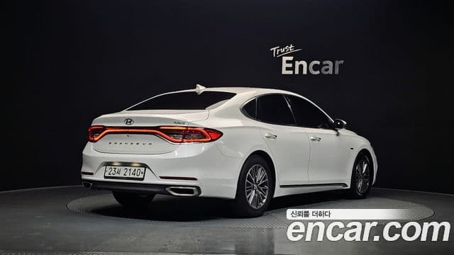 Hyundai Grandeur IG гибрид Exclusive, 2019 2