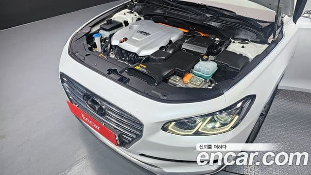 Hyundai Grandeur IG гибрид Exclusive, 2019 6