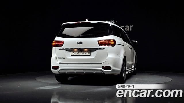 Kia The / новый New Carnival Special, 2019 4