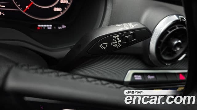 Audi Q2 Premium, 2023 18