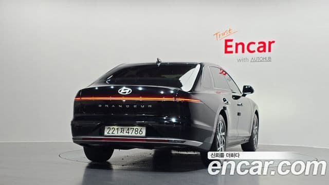 Hyundai Grandeur гибрид (GN7) Premium, 2023 4