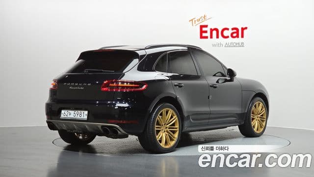 Porsche Macan 95B, 2015 2