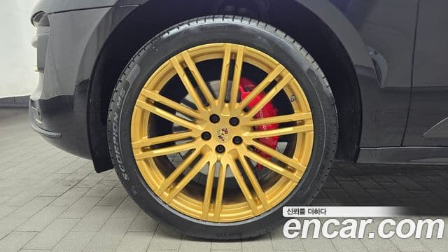 Porsche Macan 95B, 2015 все фото