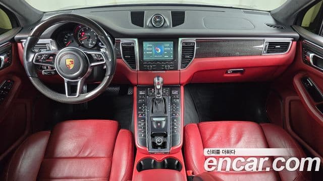 Porsche Macan 95B, 2015 7