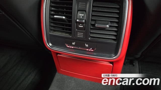 Porsche Macan 95B, 2015 18