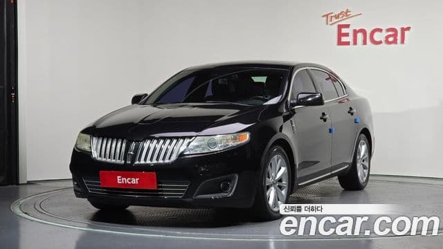 Lincoln MKS, 2010 1