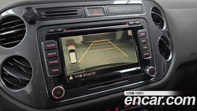 Volkswagen New Tiguan 5N, 2013 11