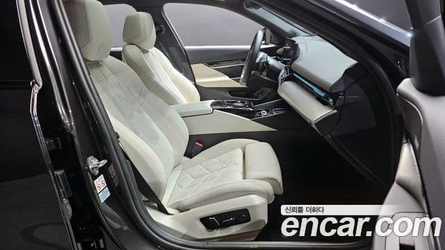 BMW 5시리즈 (G60) 520i M Sport, 2024 10
