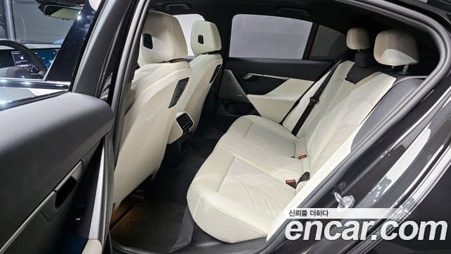 BMW 5시리즈 (G60) 520i M Sport, 2024 13