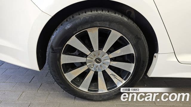 Kia K5 Luxury, 2011 все фото