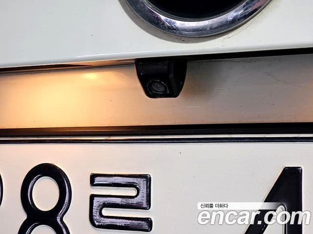 KG모빌리티(SsangYong) Korando 투리스모 4WD TX 9인승, 2018 15