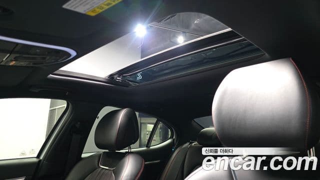 Genesis G70 Sport пакет, 2018 16