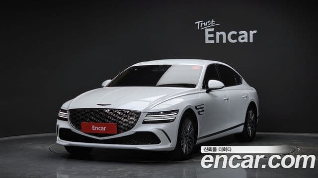 Genesis G80 (RG3) бензин 2.5 турбо AWD, 2025 1