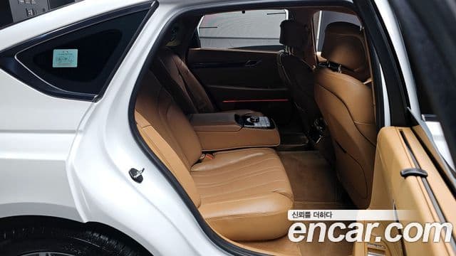 Genesis G80 (RG3) бензин 2.5 турбо AWD, 2025 11