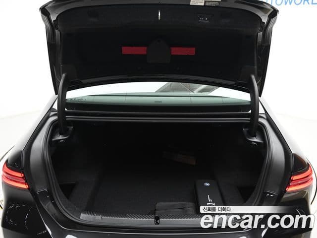 BMW 5시리즈 (G60), 2025 20