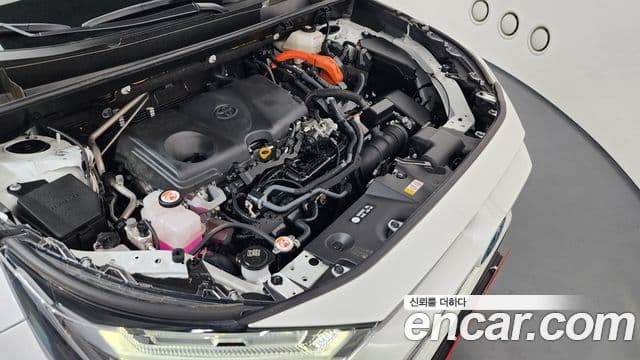Toyota RAV4 5세대 2.5 4WD гибрид LTD, 2024 6