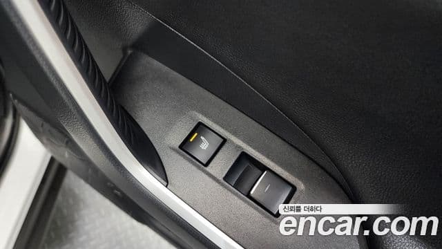 Toyota RAV4 5세대 2.5 4WD гибрид LTD, 2024 19