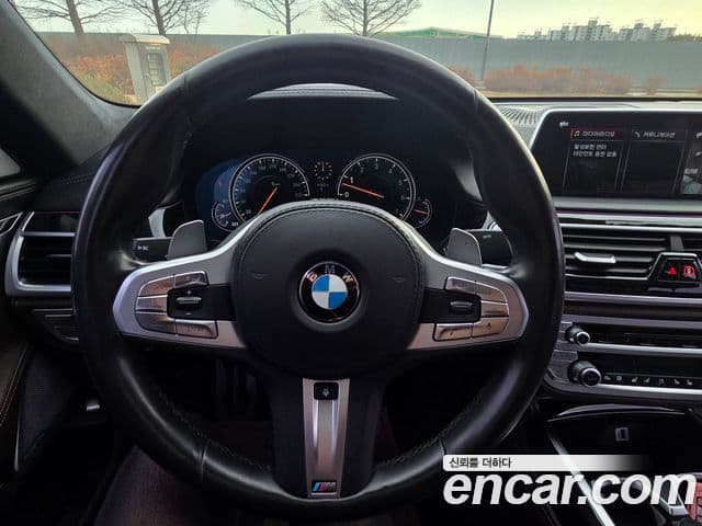 BMW 7시리즈 (G11) M760Li xDrive, 2017 12