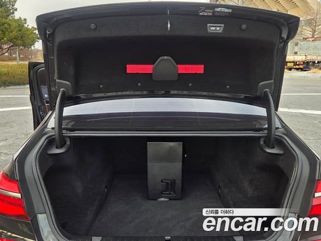 BMW 7시리즈 (G11) M760Li xDrive, 2017 18