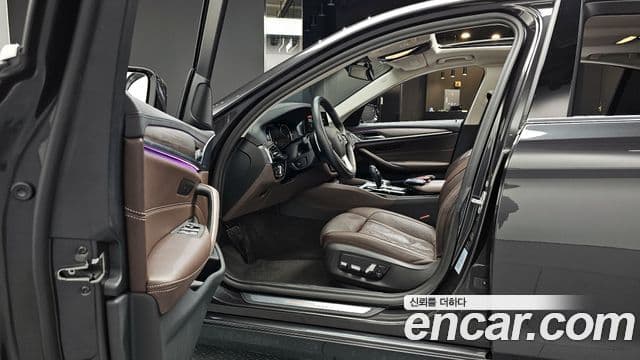 BMW 5시리즈 (G30) 530i Luxury Plus, 2018 10