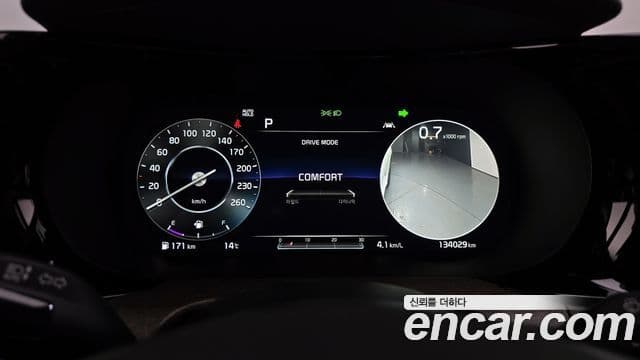 Kia K5 3세대 Signature, 2020 8