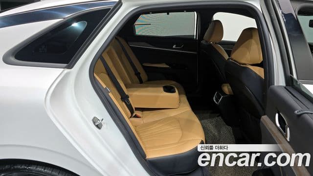 Kia K5 3세대 Signature, 2020 12