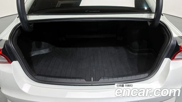 Kia K5 3세대 Signature, 2020 20