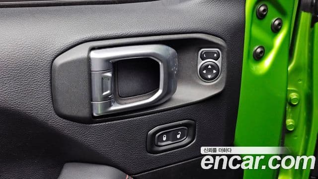 Jeep Wrangler (JL) 2.0 Rubicon 2도어, 2019 17