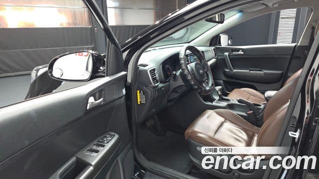 Kia Sportage 4세대 дизель 1.7 2WD Trendy, 2018 10