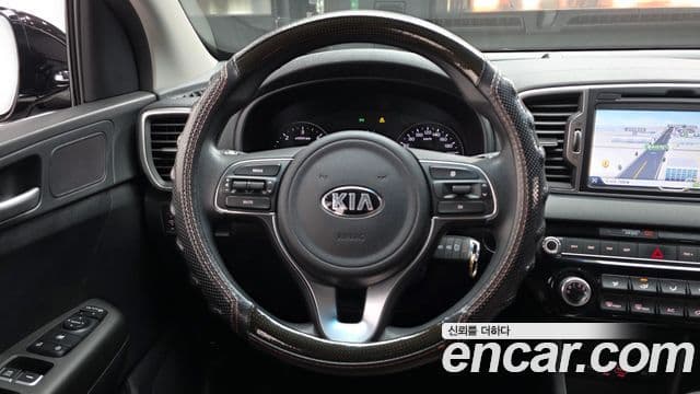 Kia Sportage 4세대 дизель 1.7 2WD Trendy, 2018 13