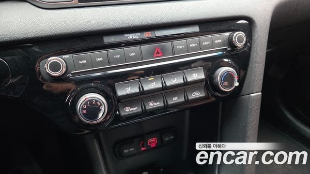 Kia Sportage 4세대 дизель 1.7 2WD Trendy, 2018 16