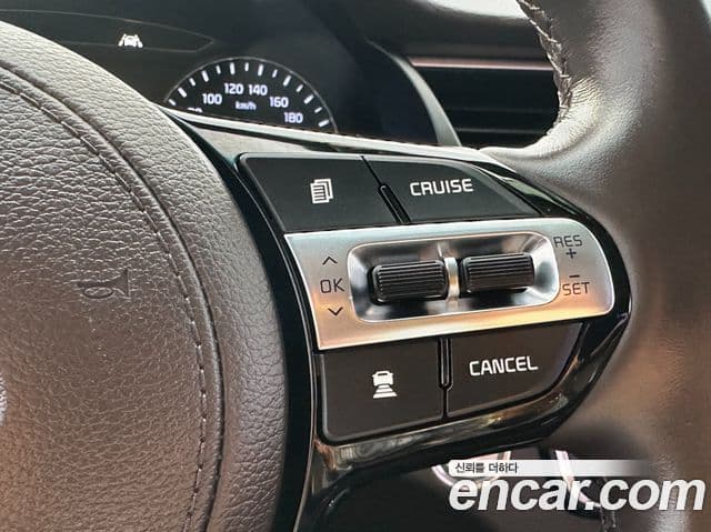 Kia All New K7 Noblesse, 2019 10