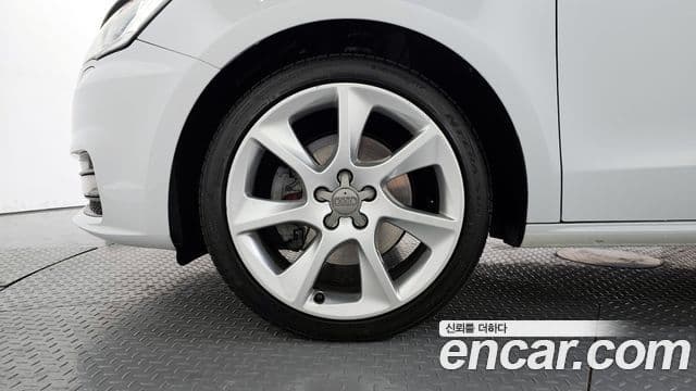 Audi A1 Premium, 2015 все фото