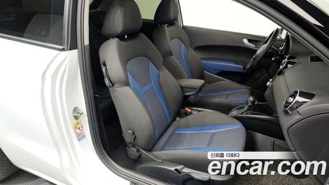 Audi A1 Premium, 2015 10