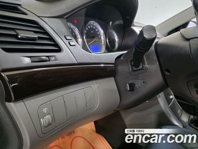 Hyundai NF Sonata 트랜스폼 Luxury, 2010 10