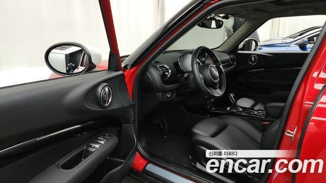 Mini Cooper 클럽맨 2세대, 2023 10