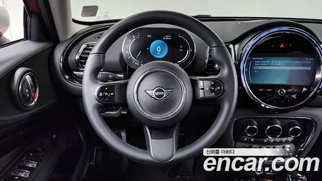 Mini Cooper 클럽맨 2세대, 2023 13