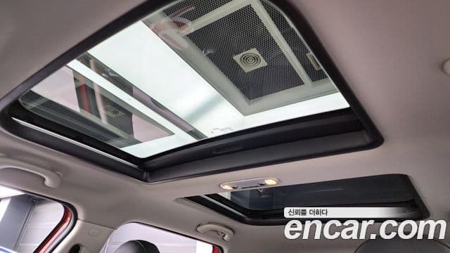 Mini Cooper 클럽맨 2세대, 2023 18