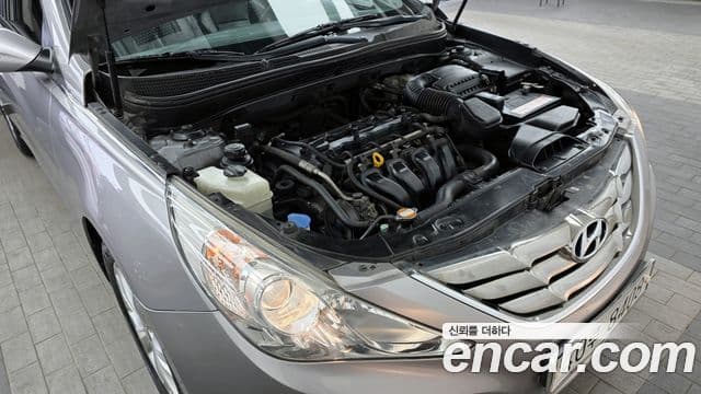 Hyundai YF Sonata топовая версия, 2010 6