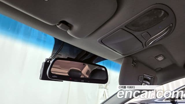 Hyundai YF Sonata топовая версия, 2010 17